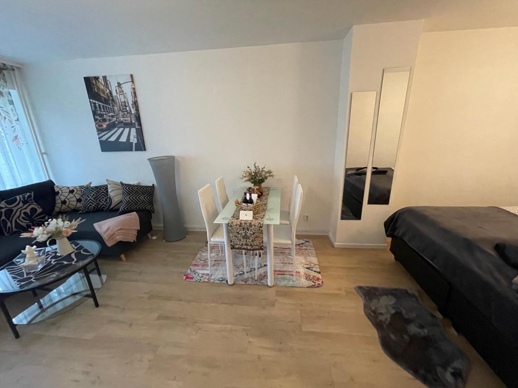 Gemuetliche, Moderne Wohnung Fuer 2-4 Personen Hamburg Exterior photo